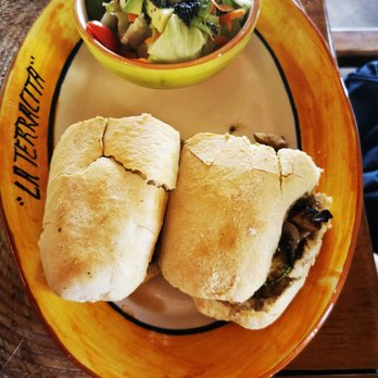 La Terracita - Breakfast & Brunch Near Me - Zihuatanejo, GRO La Terracita - Breakfast & Brunch Near Me - Zihuatanejo, GRO
