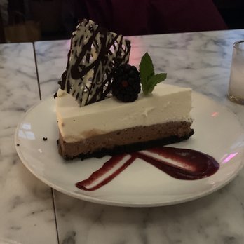Da Claudio - Torta Di Cioccolato - Italian Near Me - New York, New York Da Claudio - Torta Di Cioccolato - Italian Near Me - New York, New York