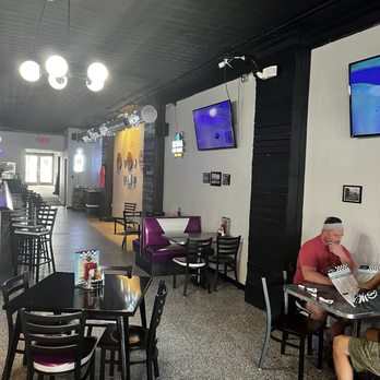 Gaslight Diner - American Near Me - Louisville, Kentucky Gaslight Diner - American Near Me - Louisville, Kentucky