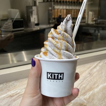KITH Treats - Trail Mix special - Ice Cream & Frozen Yogurt Near Me - Honolulu, Hawaii KITH Treats - Trail Mix special - Ice Cream & Frozen Yogurt Near Me - Honolulu, Hawaii