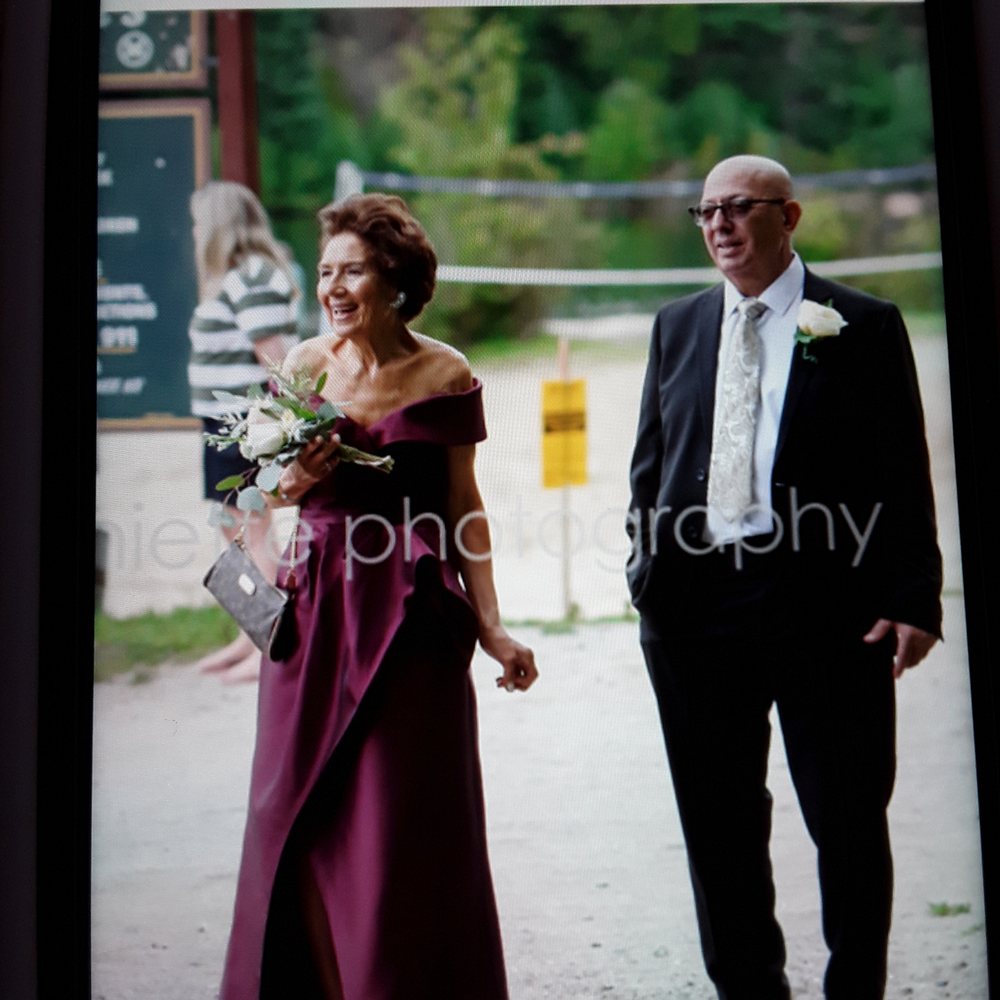 Flowers – Church – BCH Group, image size:1000x1000