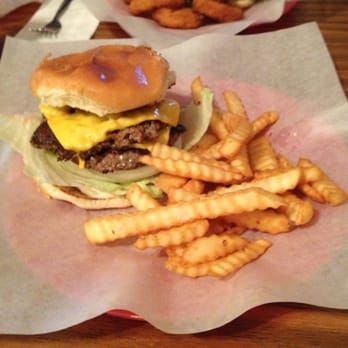 The Towne Pub Restaurant - Best hidden secret in this prison town - American Near Me - Leavenworth, Kansas The Towne Pub Restaurant - Best hidden secret in this prison town - American Near Me - Leavenworth, Kansas