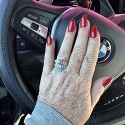 Vennetian Nails - Very nicely done nails by Sunny
