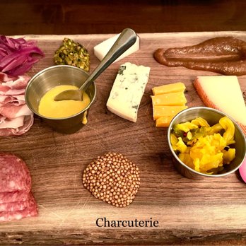 Bouquet Restaurant - Charcuterie - Bars Near Me - Covington, Kentucky Bouquet Restaurant - Charcuterie - Bars Near Me - Covington, Kentucky