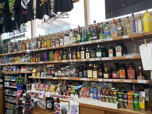 Makaha Ohana Market by null