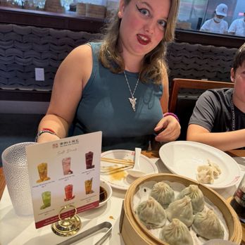 Nan Xiang Soup Dumplings - Boba menu Vegetable Soup Dumplings 翡翠小籠包 - Dim Sum Near Me - Buford, Georgia Nan Xiang Soup Dumplings - Boba menu Vegetable Soup Dumplings 翡翠小籠包 - Dim Sum Near Me - Buford, Georgia