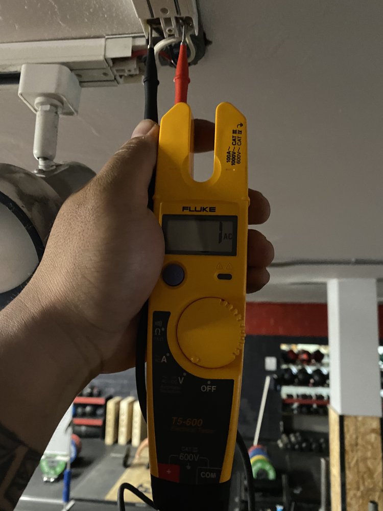 Slide of Shor-Tec