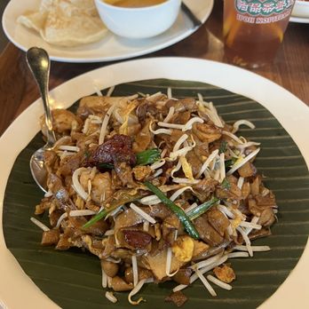 Ipoh Kopitiam - Char Kuey Teow. Has great "wok hei" and looks delish, but a tad bland for my taste. - Malaysian Near Me - Alhambra, California