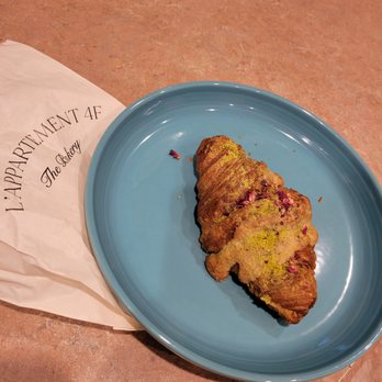 L’Appartement 4F - Pistachio rose croissant - Bakeries Near Me - New York, New York L’Appartement 4F - Pistachio rose croissant - Bakeries Near Me - New York, New York