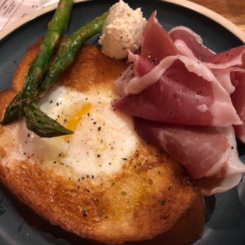 Eleven - Prosciutto and asparagus toast - Cocktail Bars Near Me - Honolulu, Hawaii