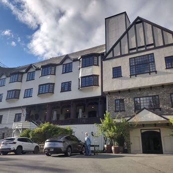 Benbow Inn Restaurant - Diners Near Me - Garberville, California