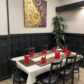 Cafe Kottu Thai Cuisine - Setting - Thai Near Me - Houston, Texas