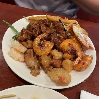 Four Seasons Buffet - mmmm - Buffets Near Me - Cerritos, California Four Seasons Buffet - mmmm - Buffets Near Me - Cerritos, California