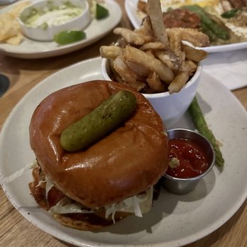 Moxies - Loaded cheeseburger - Lounges Near Me - Miami, Florida