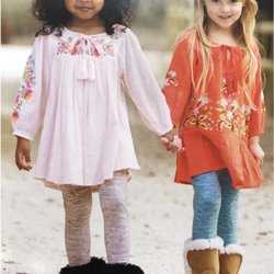 Fall is in the air Time for a little something cute!