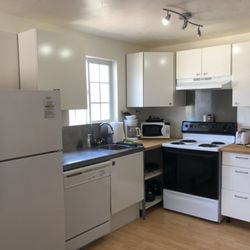 Hood River Suites & Extended Stay Apartments - Suite 9