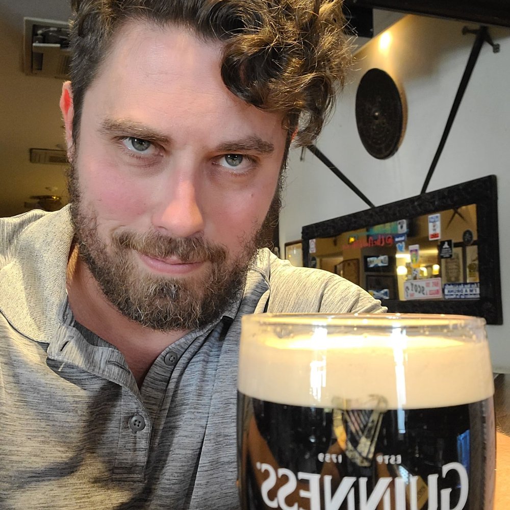 Auld Alliance Pub - Guinness on draft! The flavor is amazing. - Pubs Near Me - Paris, 75 Auld Alliance Pub - Guinness on draft! The flavor is amazing. - Pubs Near Me - Paris, 75