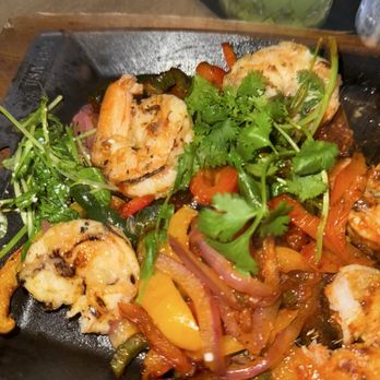 RED O - Shrimp fajitas. Loved the spices. - Mexican Near Me - Thousand Oaks, California RED O - Shrimp fajitas. Loved the spices. - Mexican Near Me - Thousand Oaks, California