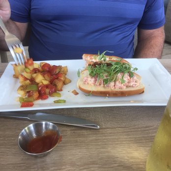 Lighthouse - Breakfast & Brunch Near Me - Newport Beach, California Lighthouse - Breakfast & Brunch Near Me - Newport Beach, California