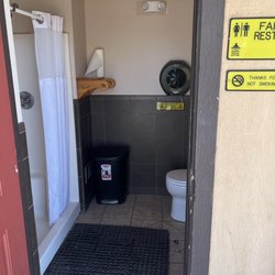 Grand Canyon KOA - Single family bathrooms and showers!