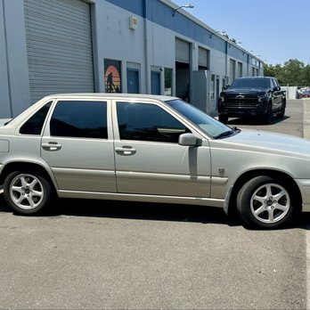 The Tint Hub - Fresh tint job! - Car Window Tinting Near Me - Roseville, California The Tint Hub - Fresh tint job! - Car Window Tinting Near Me - Roseville, California