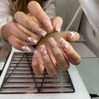 Anita Nails & Spa - beyond amazing job!! Lynn is the best and the salon is beautiful and clean! Service is great! Best place in Miami - Nail Salons Near Me - North Miami, Florida Anita Nails & Spa - beyond amazing job!! Lynn is the best and the salon is beautiful and clean! Service is great! Best place in Miami - Nail Salons Near Me - North Miami, Florida