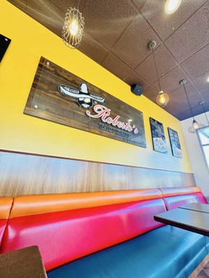 Roberto's Taco Shop by null