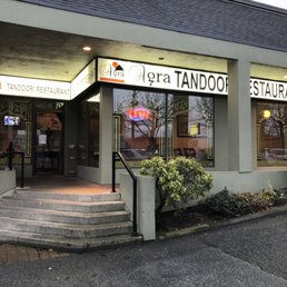 Front of restuarant~ Front of restuarant~