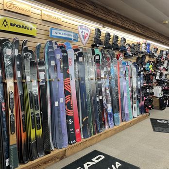 DOUG & LYNDA'S SKI SHOP - Updated January 2026 - 14 Photos & 36