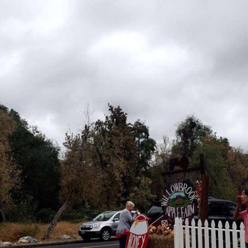 Willowbrook Apple Farm - Pick Your Own Farms Near Me - Oak Glen, California Willowbrook Apple Farm - Pick Your Own Farms Near Me - Oak Glen, California