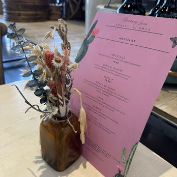 Runaway Luna Lifestyle - Menu on table - Coffee & Tea Near Me - Bee Cave, Texas Runaway Luna Lifestyle - Menu on table - Coffee & Tea Near Me - Bee Cave, Texas