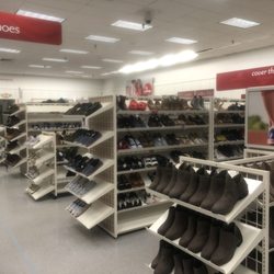 Bealls Outlet - There shoe section