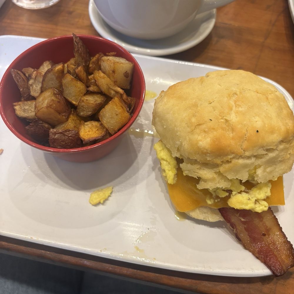 Ruby Slipper Decatur - Breakfast & Brunch Near Me - New Orleans, Louisiana