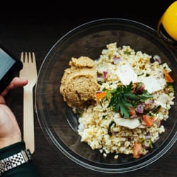 ReTREAT - CHICKEN TABOULEH This is one of our absolute favourite salads. Delicious hummus, bulgur, tabouleh and chicken. What more can you ask for?