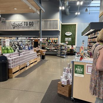 Sprouts Farmers Market - Inside SO open!! - Grocery Near Me - Redding, California Sprouts Farmers Market - Inside SO open!! - Grocery Near Me - Redding, California