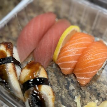 Salmonday - Sushi Bars Near Me - Snohomish, Washington