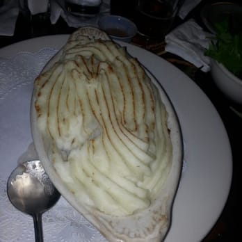 Murphy's Bar & Grill - Shepard's Pie - Irish Pub Near Me - Honolulu, Hawaii Murphy's Bar & Grill - Shepard's Pie - Irish Pub Near Me - Honolulu, Hawaii