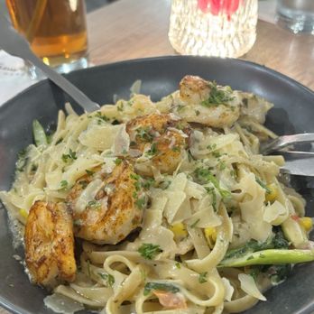 Fleur Cuisine - hannah's vegetarian pasta + shrimp - Caribbean Near Me - Rockport, Massachusetts