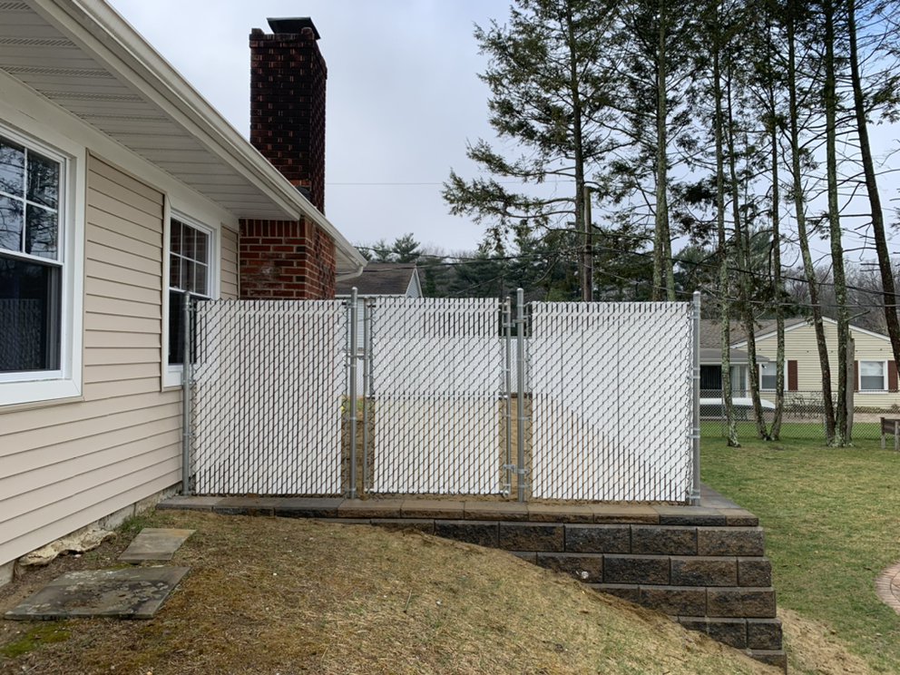 THE FENCE GUY 41 Photos & 17 Reviews Fences & Gates 26 Sidney Ave