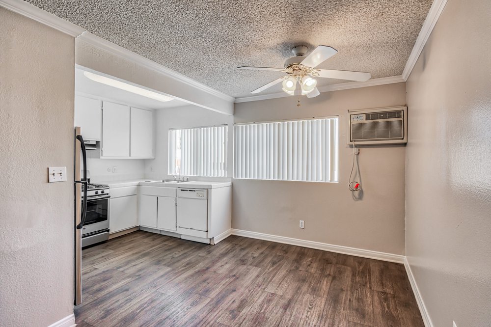 FOUNTAIN PARK APARTMENT HOMES BY PRIME RESIDENTIAL Updated September