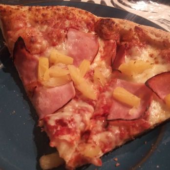 Vocelli Pizza - Hawaii Pizza - Italian Near Me - Silver Spring, Maryland