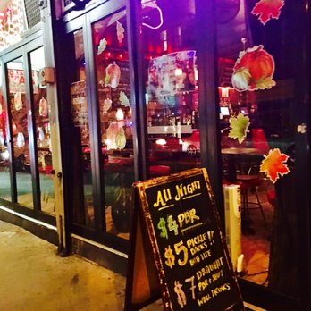 Mama's Bar - Trivia Night - Dive Bars Near Me - New York, New York Mama's Bar - Trivia Night - Dive Bars Near Me - New York, New York
