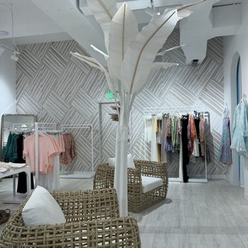 Coco & Co - Women's Clothing Near Me - Delray Beach, Florida