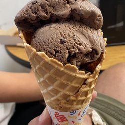 Farson Merchantile - "Half baby scoop" of Death by Chocolate