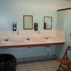 Southwoods Rv Resort - Communal sink area spacious