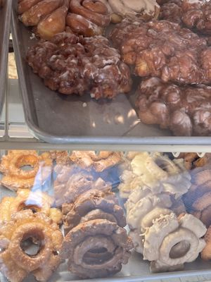 Donut King by null