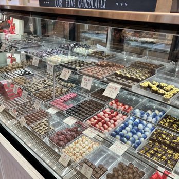 Chocolats Favoris - Truffles - Chocolatiers & Shops Near Me - Guelph, Ontario Chocolats Favoris - Truffles - Chocolatiers & Shops Near Me - Guelph, Ontario