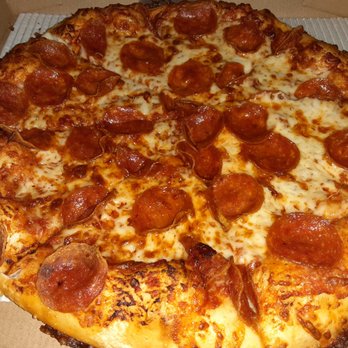 Pizza Hut - Pepperoni pizza - Pizza Near Me - Tallahassee, Florida Pizza Hut - Pepperoni pizza - Pizza Near Me - Tallahassee, Florida