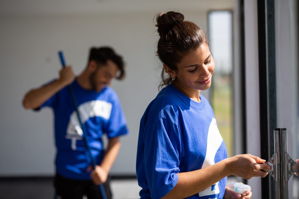 CLEAN WORK ROSARIO 1850 S Ocean Dr, Hallandale, Florida Home