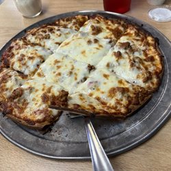 Gus & Lisa’s Pub & Pizza - Large Italian Sausage Pizza